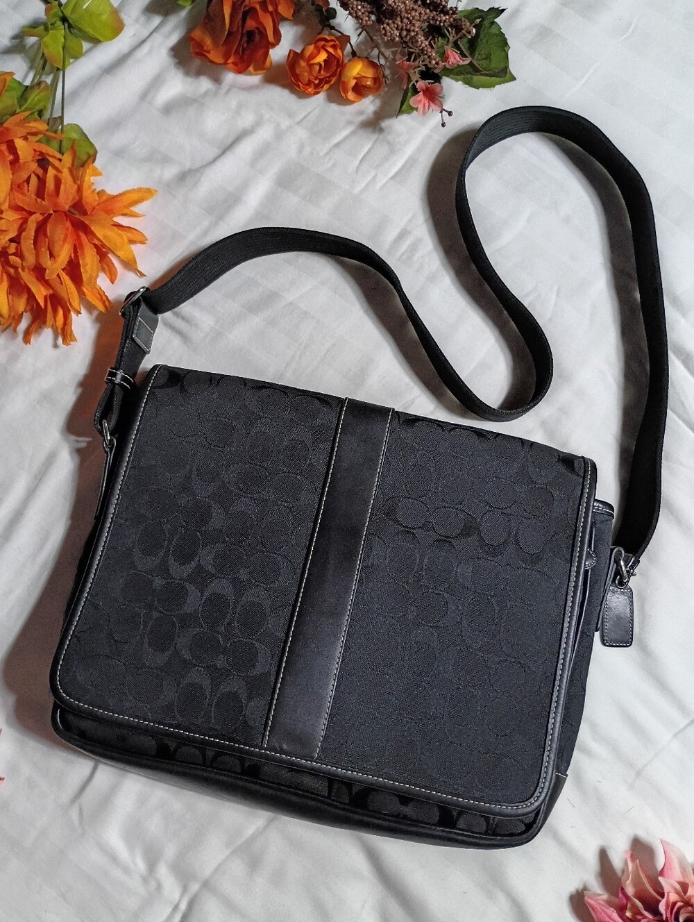 Coach Black Signature Canvas Crossbody Messenger Bag